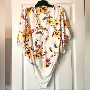 💥Express Size Large Floral Print Bodysuit